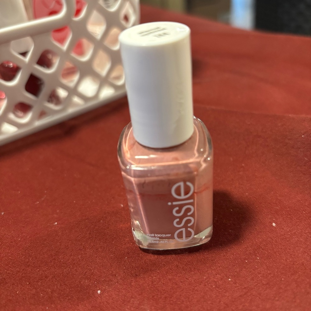 Essie - Eternal Optimist